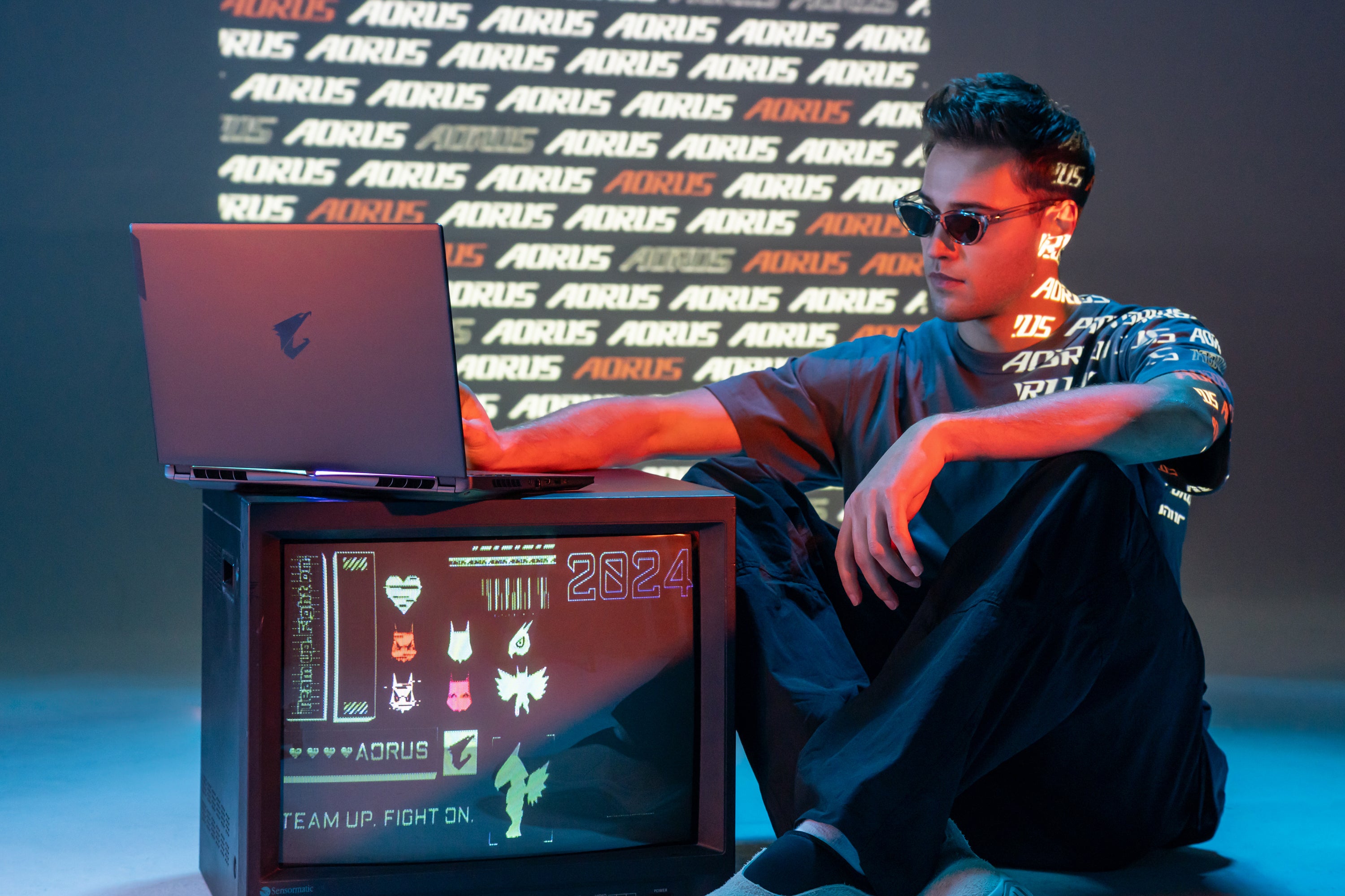 Gigabyte AORUS 16X ASG-63USC65SH Gaming Laptop | Intel Core i7-13650HX Processor - 16GB DDR5 RAM - 1TB NVMe SSD - NVIDIA GeForce RTX 4070 8GB GDDR6 Graphics - 16.0 inches WQXGA 165Hz (Gray, Win11)