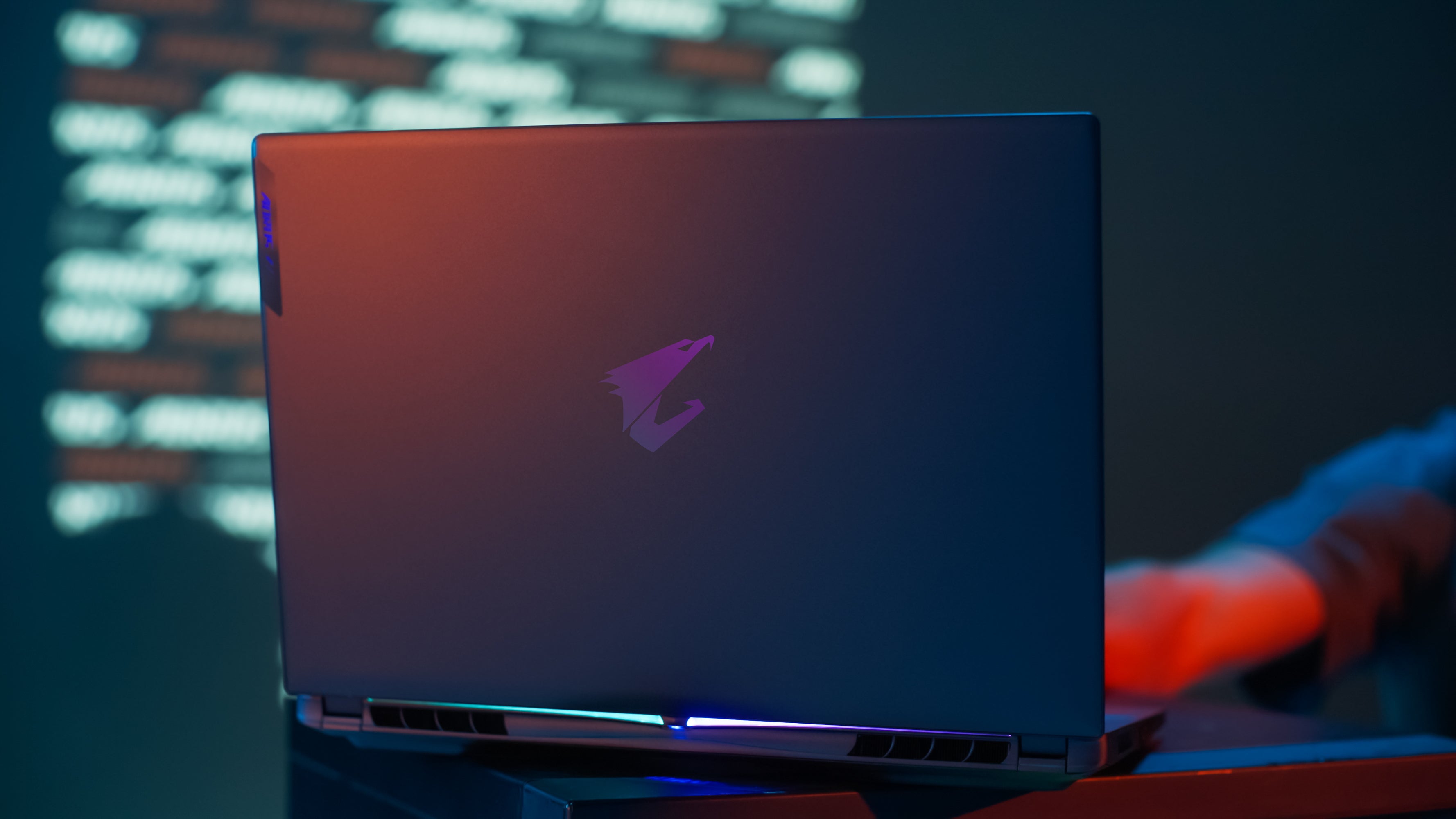Gigabyte AORUS 16X ASG-63USC65SH Gaming Laptop | Intel Core i7-13650HX Processor - 16GB DDR5 RAM - 1TB NVMe SSD - NVIDIA GeForce RTX 4070 8GB GDDR6 Graphics - 16.0 inches WQXGA 165Hz (Gray, Win11)